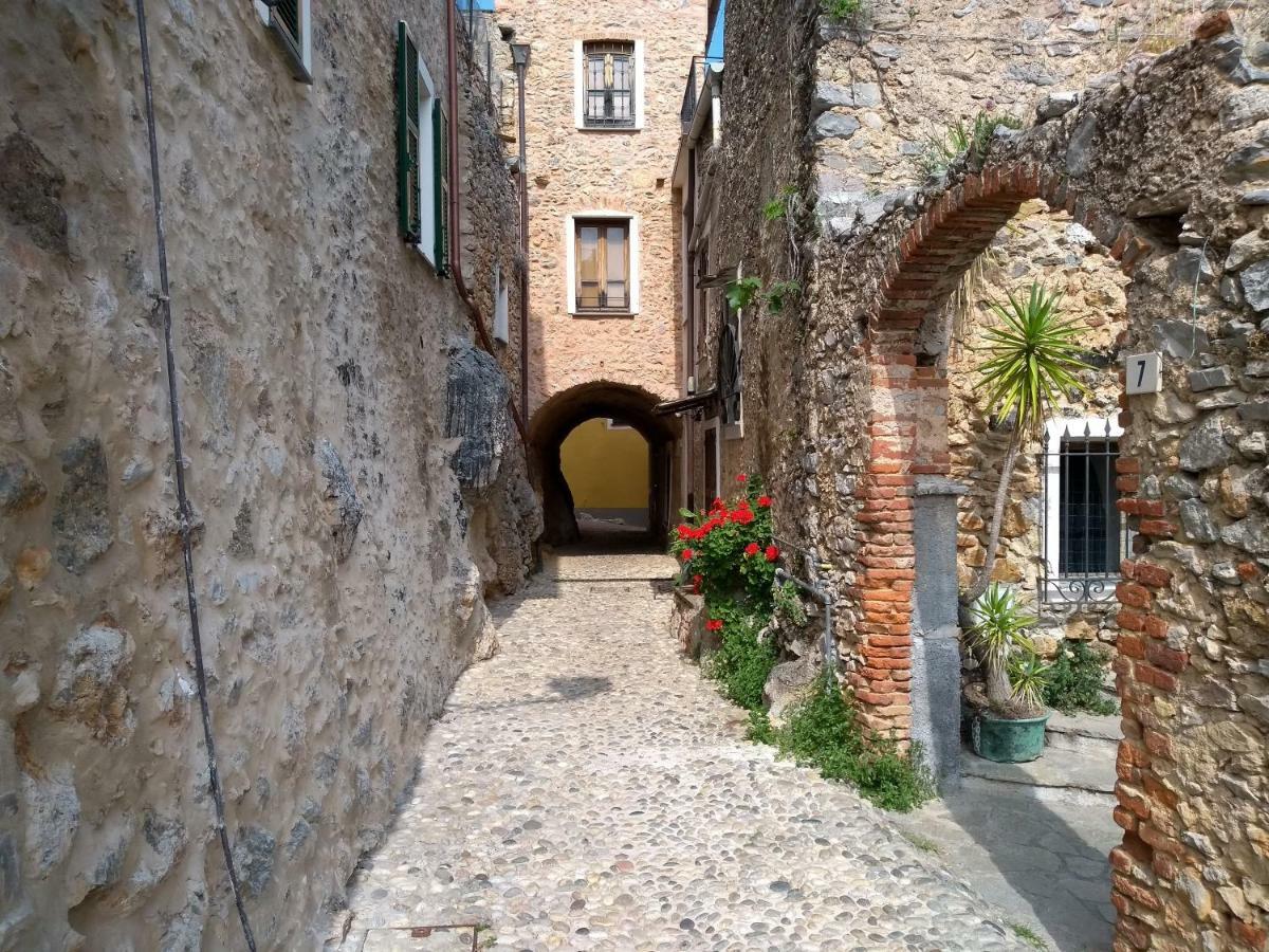 Acasadigiuly Villa Ceriale Exteriör bild
