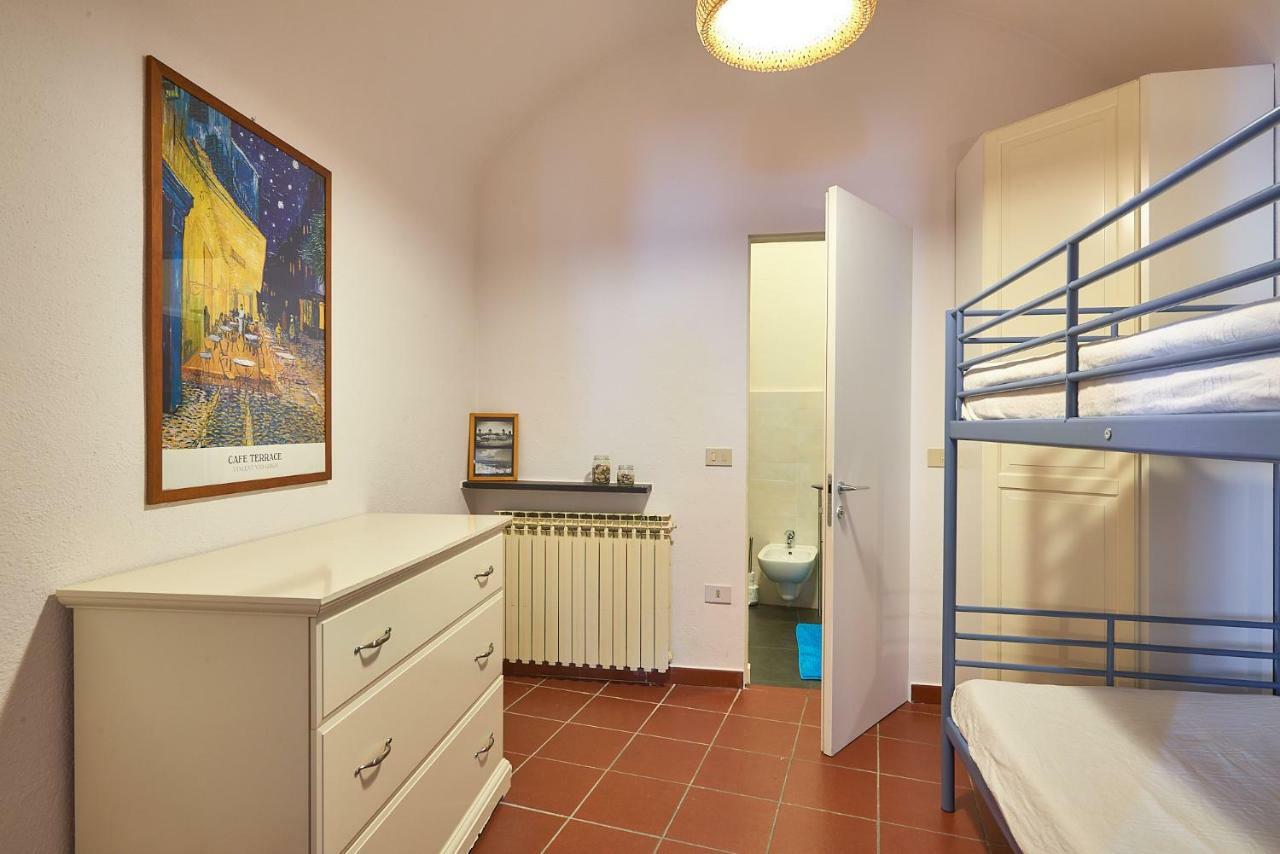 Acasadigiuly Villa Ceriale Exteriör bild